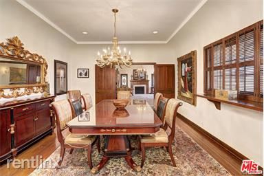 Building Photo - 516 N Palm Dr