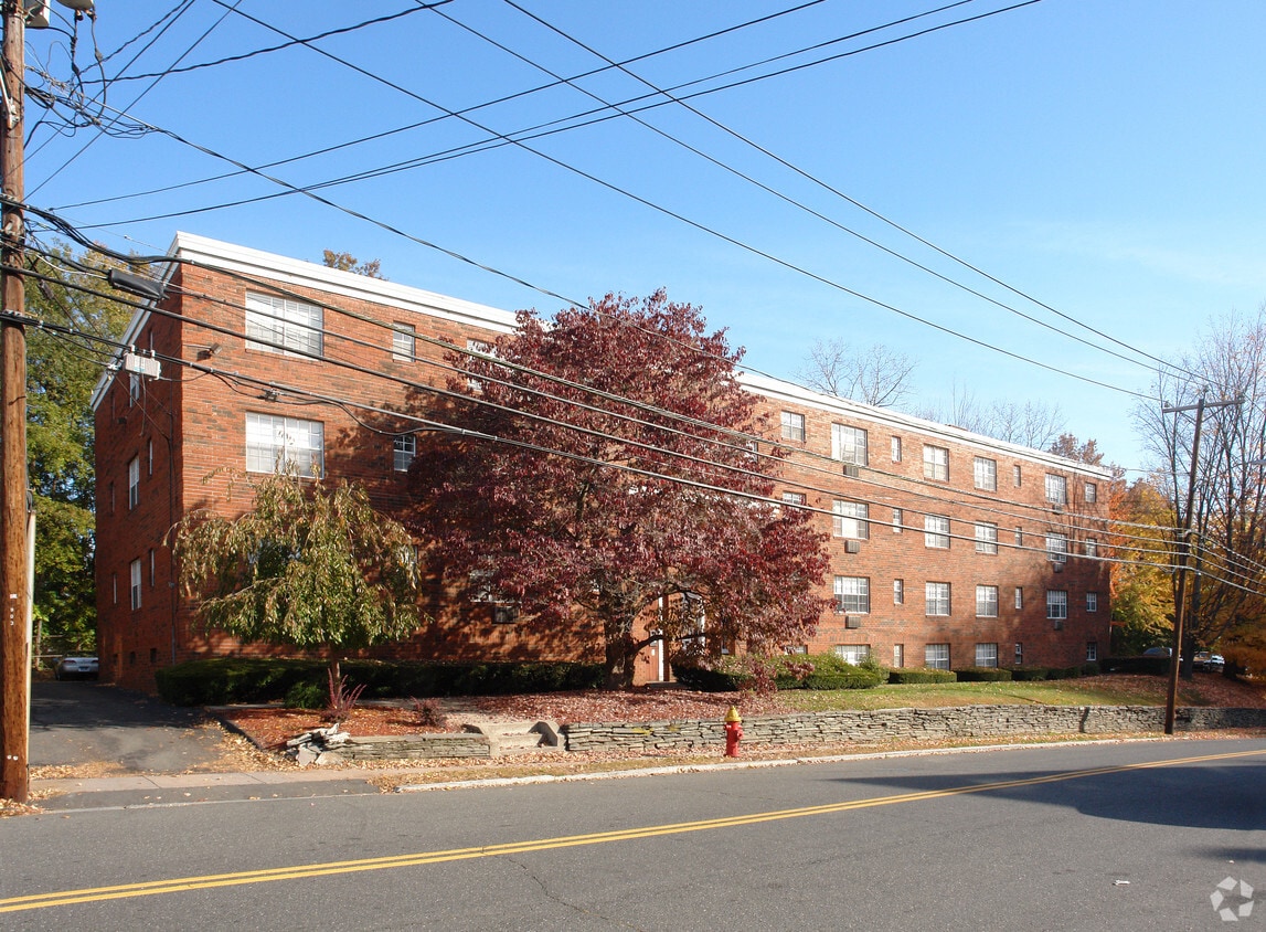 Primary Photo - Caya Avenue Apartments