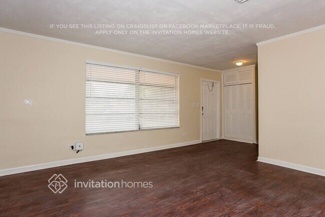 Building Photo - 7944 Meridian St