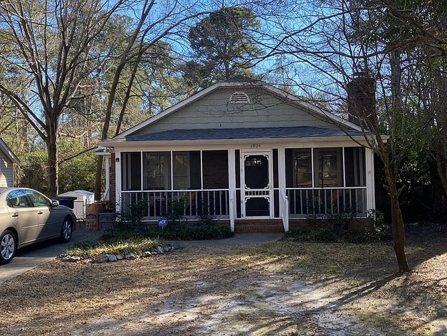 Building Photo - 3924 Bright Ave