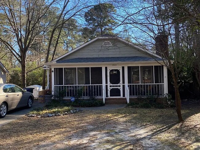 Foto del edificio - 3924 Bright Ave