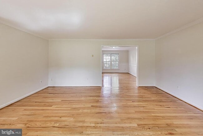 Building Photo - 10323 Snowpine Way