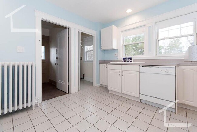 Foto del edificio - Spacious 2 Bedroom