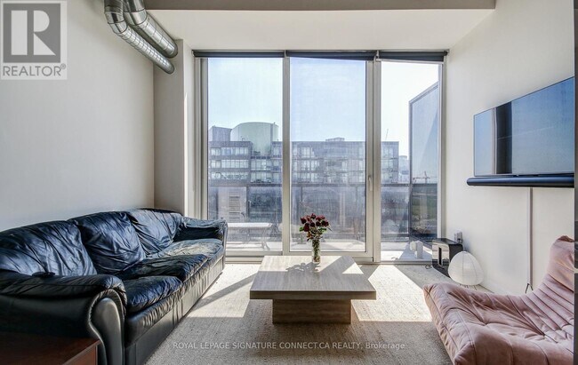 Photo du bâtiment - 170 Bayview Ave
