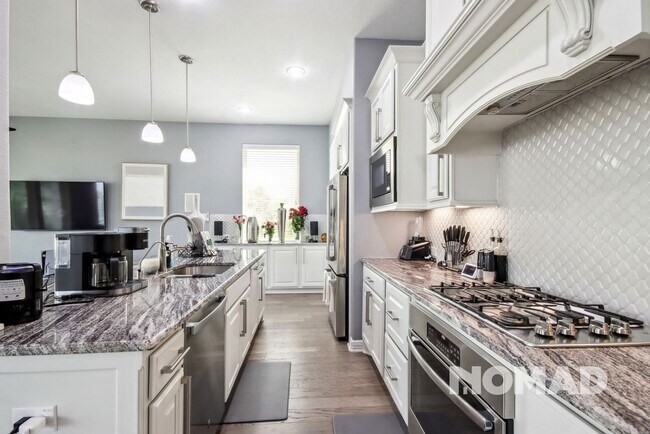 Foto del edificio - 4303 Cottonwood Creek Ln