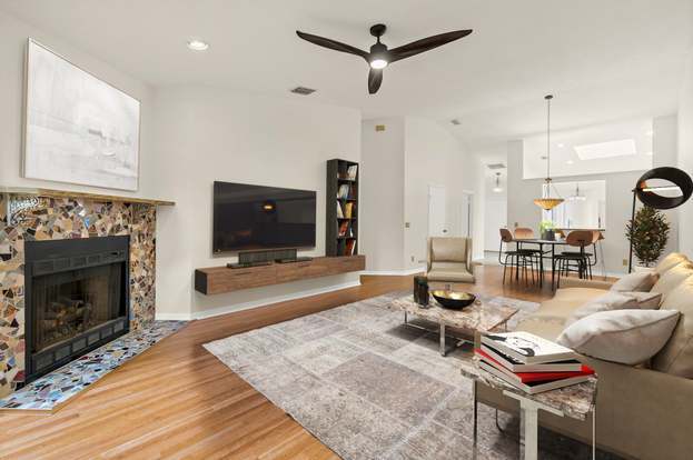 Building Photo - 604 Parkside Pl