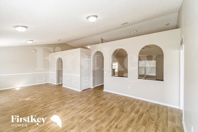 Building Photo - 12287 Moose Hollow Dr
