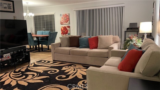 Foto del edificio - 8633 Portola Ct