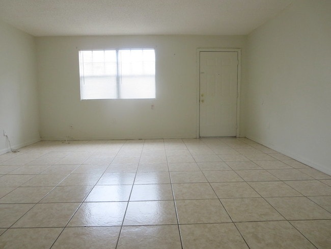Building Photo - 12404 Orange Blossom Oak Pl