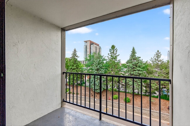 Foto del edificio - 7220 York Ave S