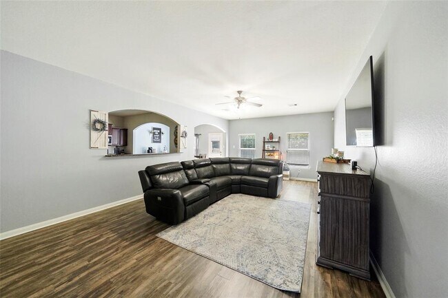 Building Photo - 21223 Slate Bend Dr