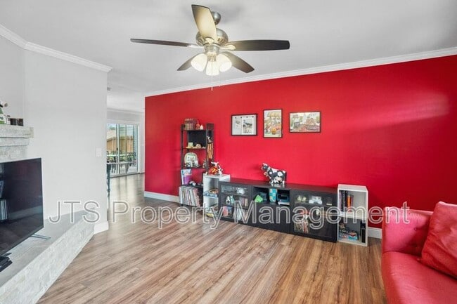 Building Photo - 6449 Feliciter Way