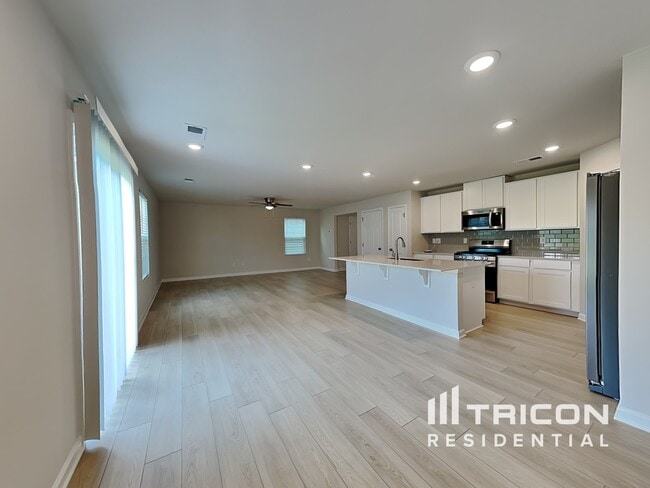 Building Photo - 1426 Penrith Court Boiling Springs SC