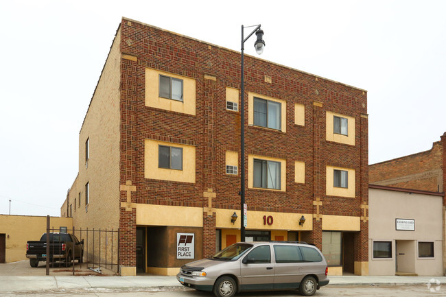Building Photo - 10 1st St SW
