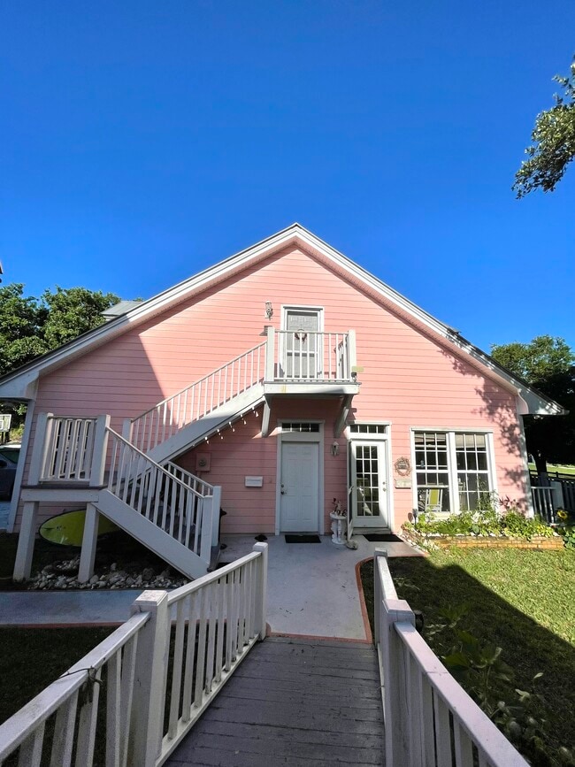 4151 SW Sundown Ln Unit Farmhouse Loft, Palm City, FL 34990