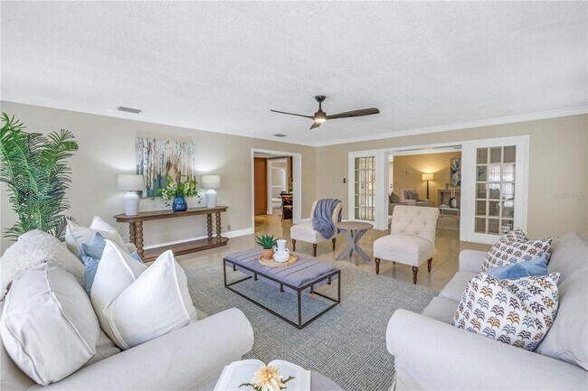 Foto del edificio - 2267 Heron Cir