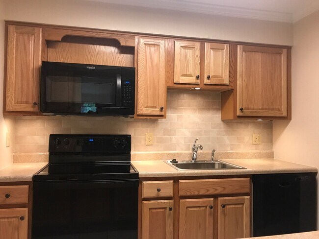 Foto del edificio - Oak Brook Commons