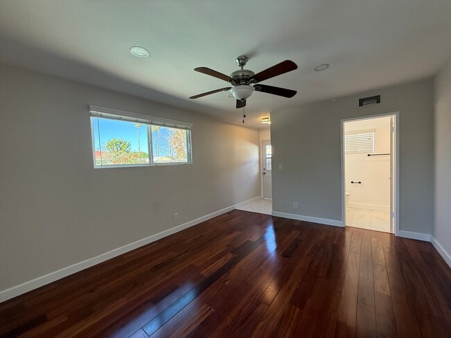 Foto del edificio - 20029 Ingomar St