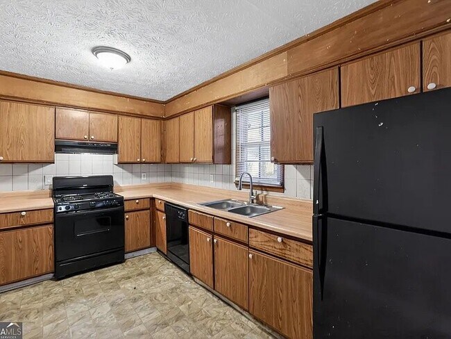 Foto del edificio - 1009 Salisbury Trail