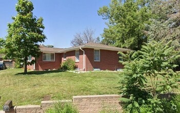 Building Photo - 2129 W 24th Street Rd