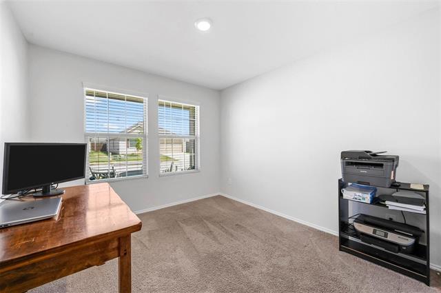 Building Photo - 1523 Avery Pointe Dr