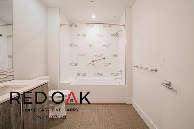Foto del edificio - 1331 W 7th St