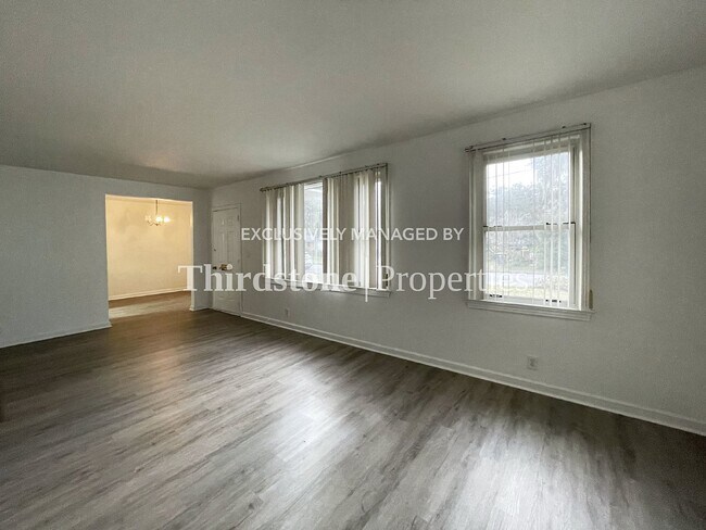 Building Photo - 2625 MERWYN Road, JACKSONVILLE, FL 32207