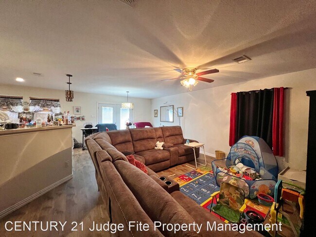 Foto del edificio - 3 br, 2 bath House - 933 Newberry Trail