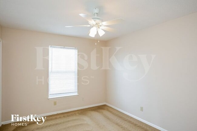 Building Photo - 12954 Old Glory Dr