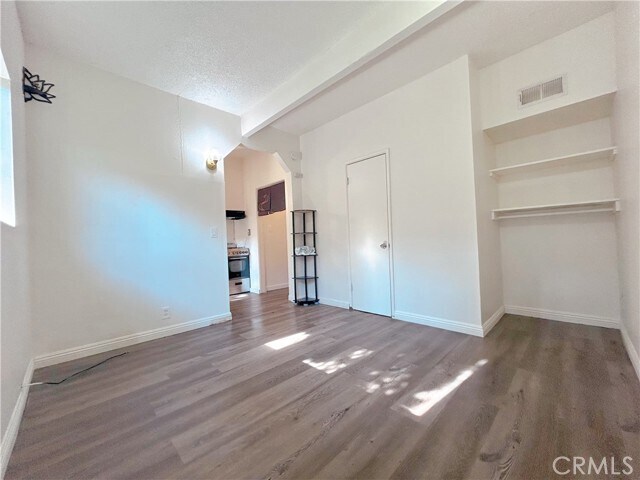 Foto del edificio - 5381 W Maitland St