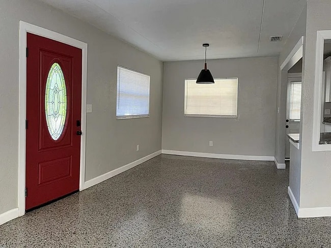 Building Photo - 4207 W North B St