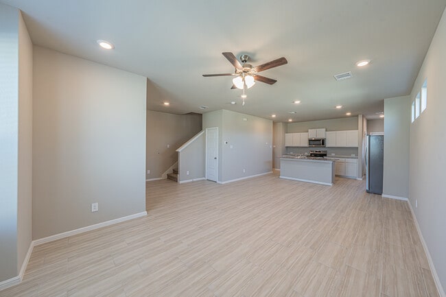 Foto del edificio - 3000 Pecan Farm Ln