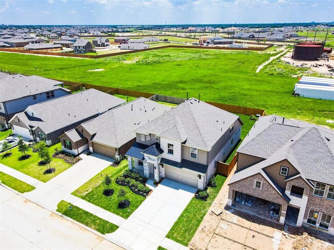 Building Photo - 8206 Vida Costa Dr