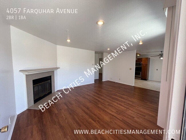 Building Photo - Charming 2-Bedroom Apartment with Beautifu...