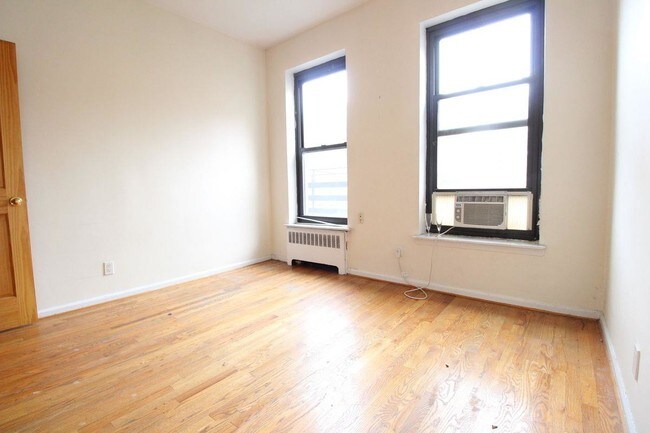Building Photo - 106 West 96th Street