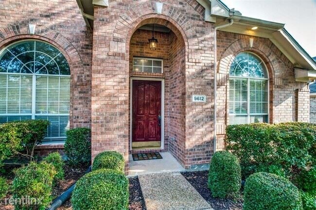 Building Photo - 4 br, 2 bath House - 9612 Sean Dr