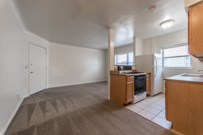 Foto del edificio - 2920-2928 Burnet Avenue