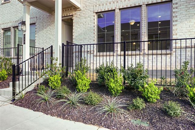 Building Photo - 630 Blue Rdg Dr