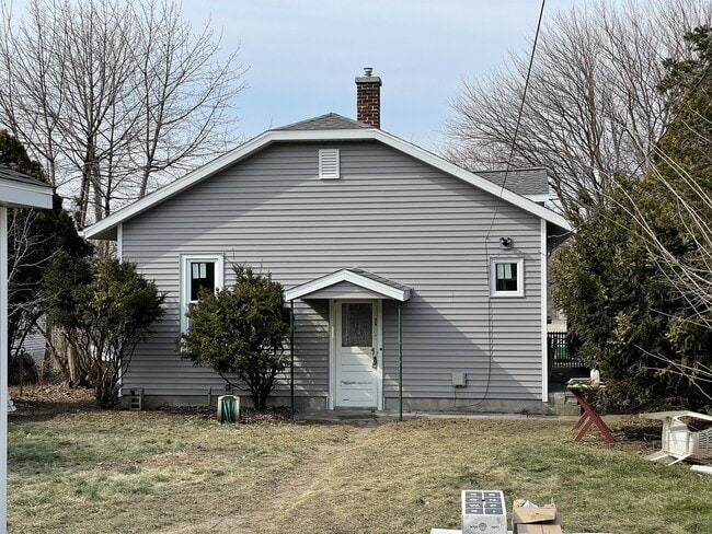 Foto del edificio - 1844 Monroe Ave NW