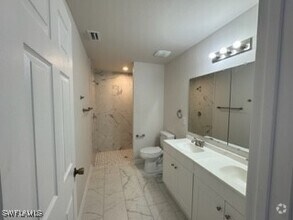 Building Photo - 749 SW 9th St
