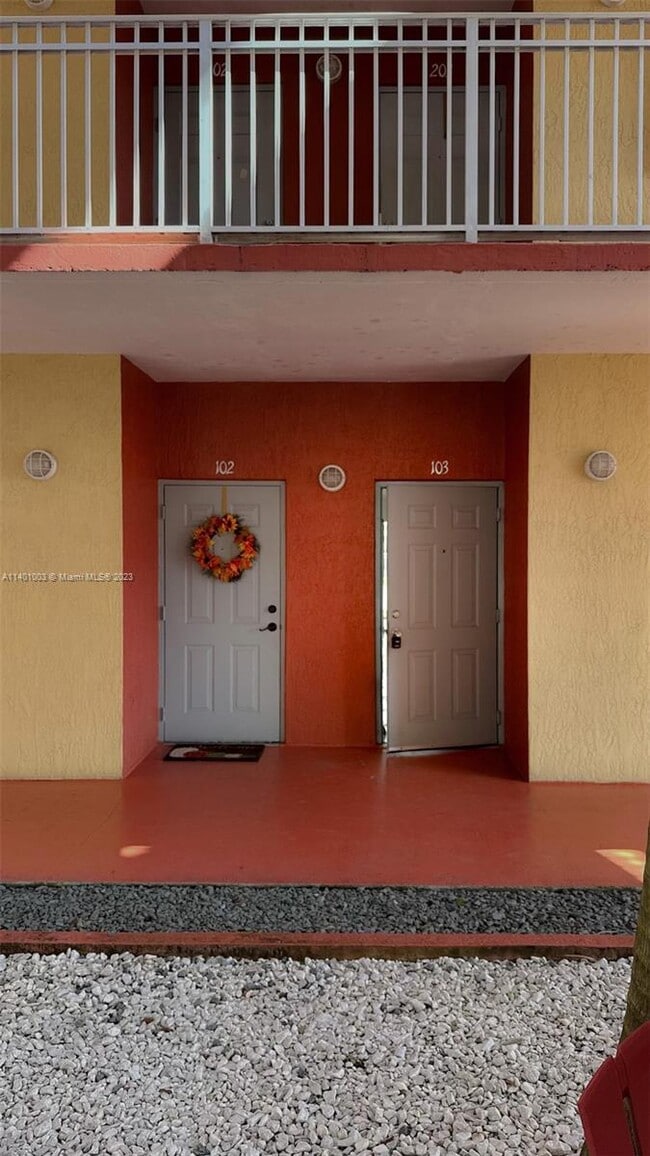 Foto del edificio - 21 E 3rd St