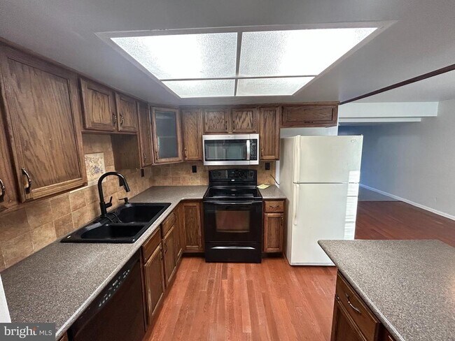 Foto del edificio - 9 Radcliff Pl