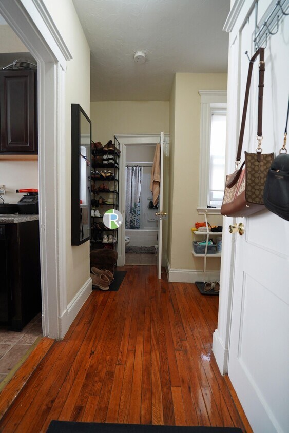 Foto principal - 228 Kelton St