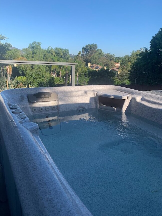 Foto del edificio - 1548 W Via Rancho Pkwy