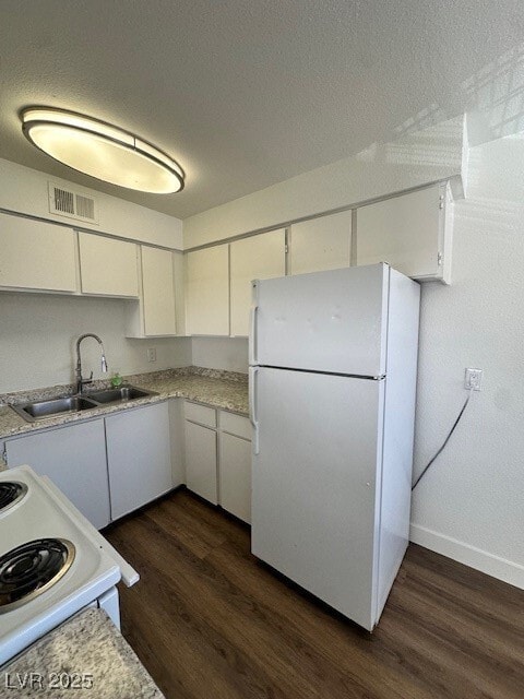 Building Photo - 2121 Oceanus Ln