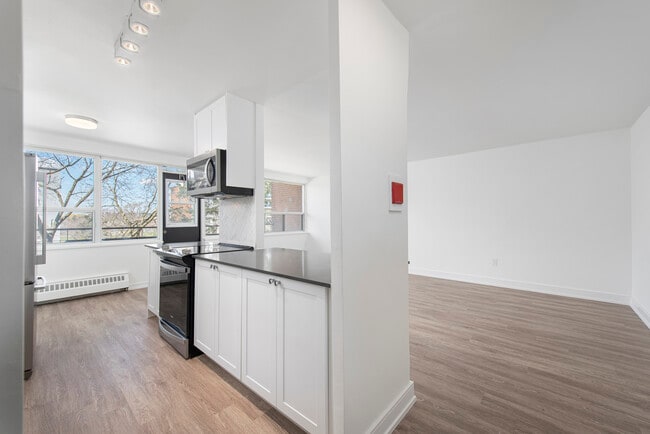 Building Photo - 351 The West Mall & 25 Eva Rd