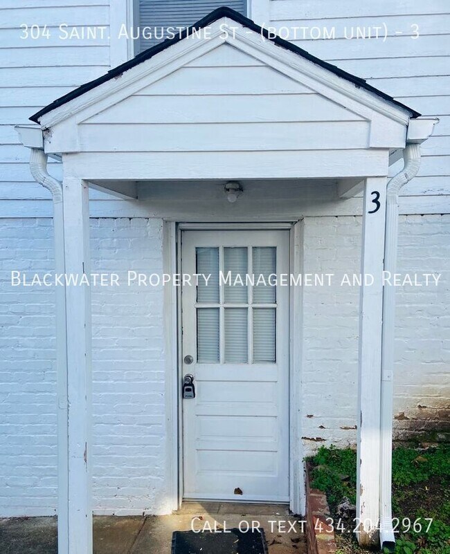 Photo - 304 St Augustine St Apartment