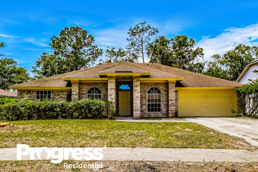 11400 Secretariat Ln W, Jacksonville, FL 32218 House Rental in