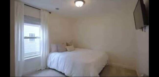 Foto del edificio - 468 Timberwood Dr