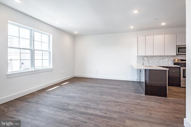 Building Photo - 1427 Melon St